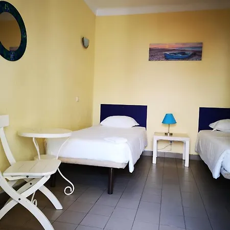 Hi - De Juventude Lagos