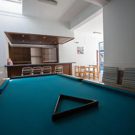 Hi - De Juventude Hostel *