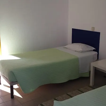 Hi - De Juventude Hostel *