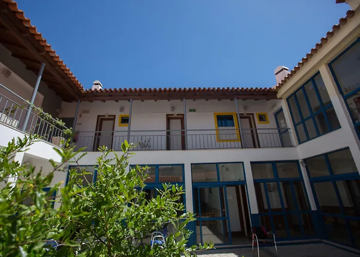 Hi - De Juventude Hostel *