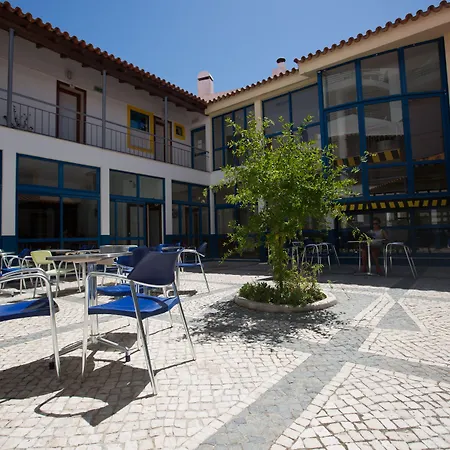 Hi - De Juventude Hostel