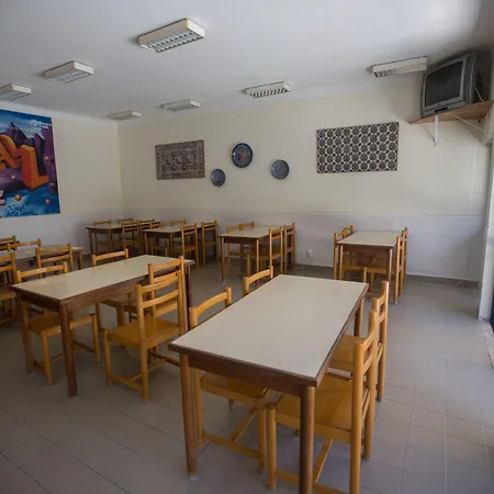 Hi - De Juventude Hostel *