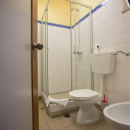 Hi - De Juventude Hostel *