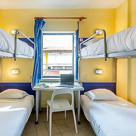 Hostel Hi - De Juventude *