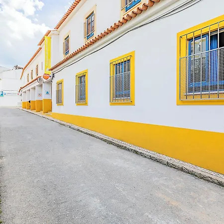 Hi - De Juventude Hostel *