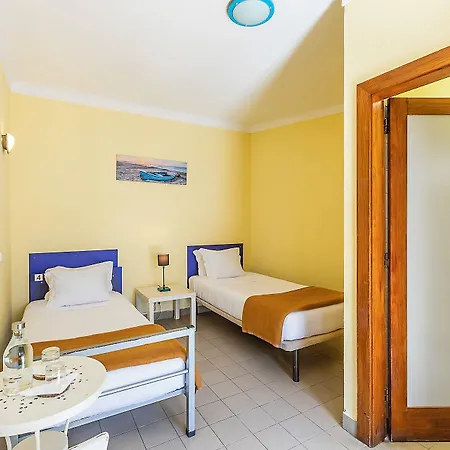 Hostel Hi - De Juventude *
