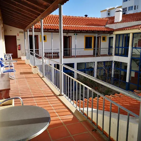 Hi - De Juventude Albergue